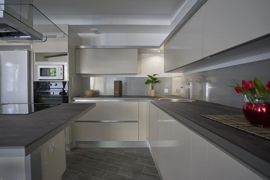 Capucine Duplex Apartment La Ciotat Bagian luar foto