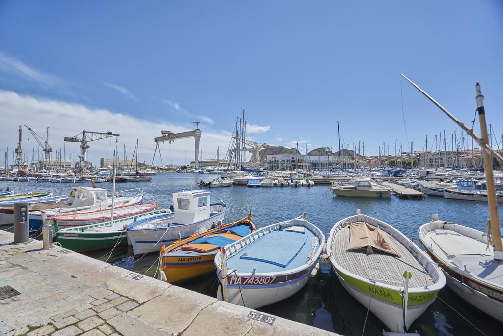 Capucine Duplex Apartment La Ciotat Bagian luar foto